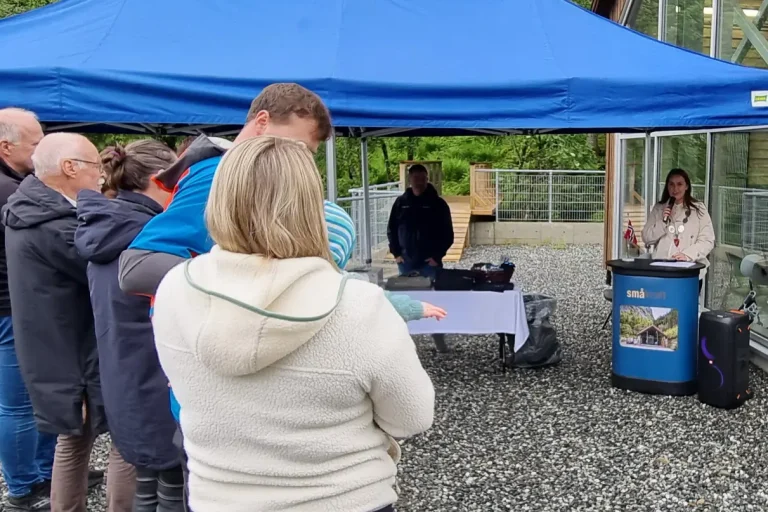 Fra åpningen av Jørnevikelva kraftverk